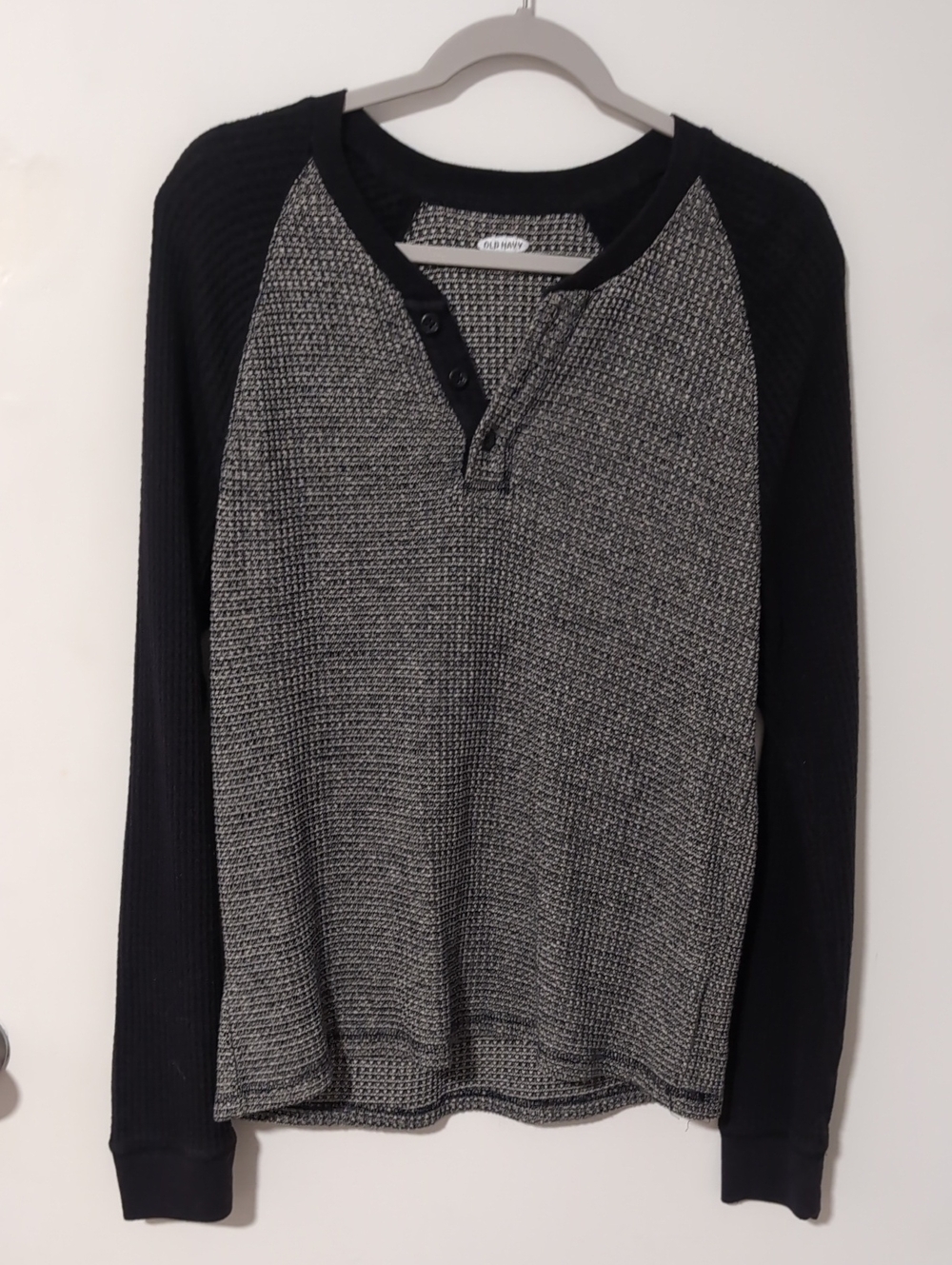 Old Navy Black & Gray Waffle Henley Sweater - Women's